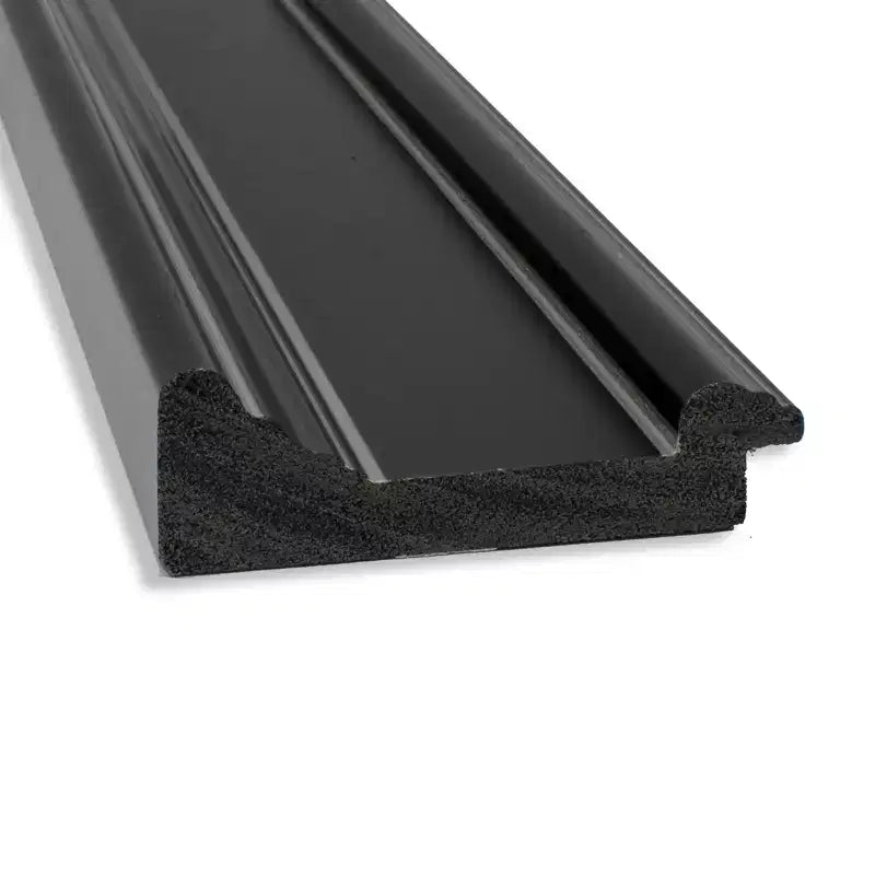 Espejo de pared de baño negro Amanti Art de 32" x 32" con borde sin bisel