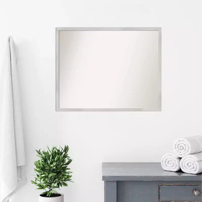 Espejo de baño de pared de madera plateada Svelte sin bisel de 30" x 24" - Amanti Art: Rectangular moderno, para montaje en pared