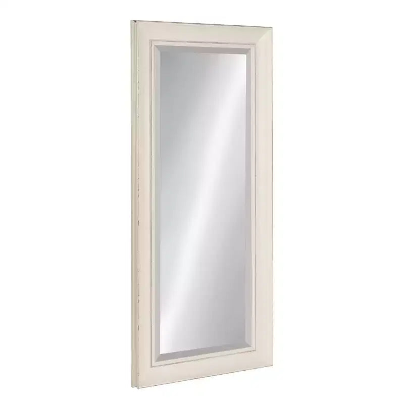 Espejo de pared enmarcado Macon de 16 x 36 pulgadas, blanco, de Kate and Laurel: Estilo moderno, vidrio biselado, no requiere montaje