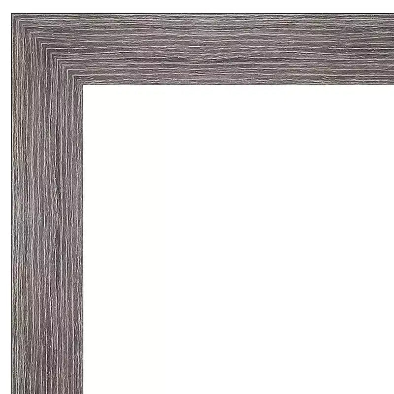 Espejo de pared estrecho Pinstripe Plank sin bisel de 22" x 28": moderno, rectangular, Amanti Art