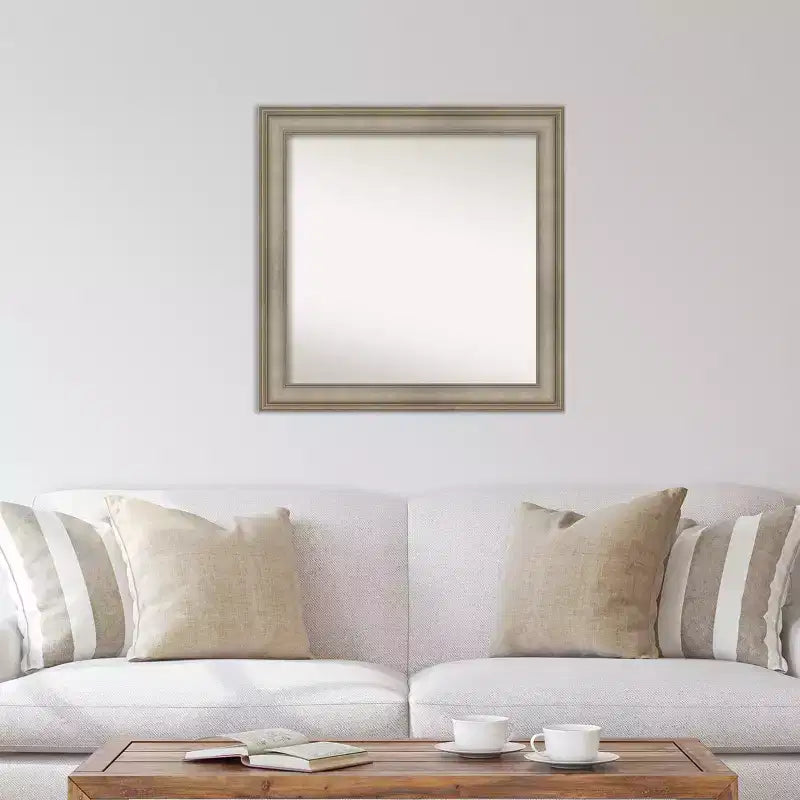 Espejo de pared de madera estrecho de plata envejecida sin bisel de 32" x 32" para altillo - Amanti Art: Cuadrado moderno, incluye accesorios de montaje