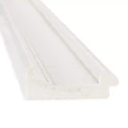 Espejo de puerta de cuerpo entero de 20 x 54 pulgadas, sin bisel, color blanco, para colgar en la puerta, marca Amanti Art: Marco de poliestireno, incluye accesorios de montaje