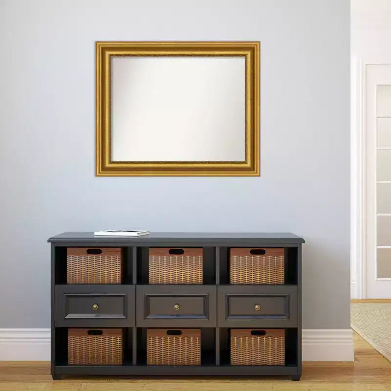 Espejo de pared de baño dorado sin bisel de 34 x 28 pulgadas - Amanti Art