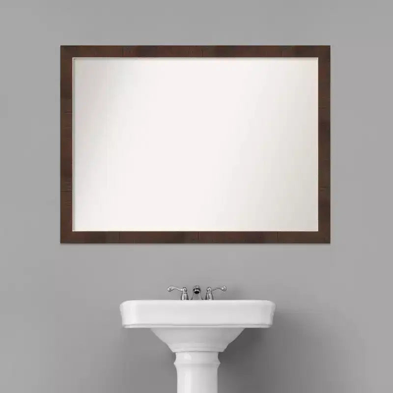Espejo de pared de baño estrecho Wildwood Brown de 41" x 30" sin bisel - Amanti Art: Rectangular moderno, marco de poliestireno