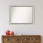 Espejo de pared Flair Silver Patina de 32" x 26": Rectangular moderno, incluye accesorios de montaje - Amanti Art