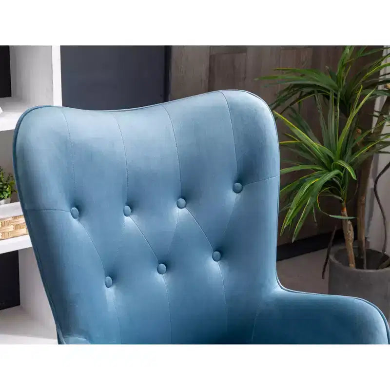 Sillón decorativo Doarnin de terciopelo sedoso contemporáneo con respaldo de botones de Roundhill Furniture, azul