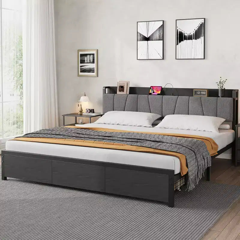 Estructura de cama Whizmax King Size con cabecero tapizado, cama de plataforma industrial King con 2 cajones de almacenamiento y estación de carga, no necesita somier