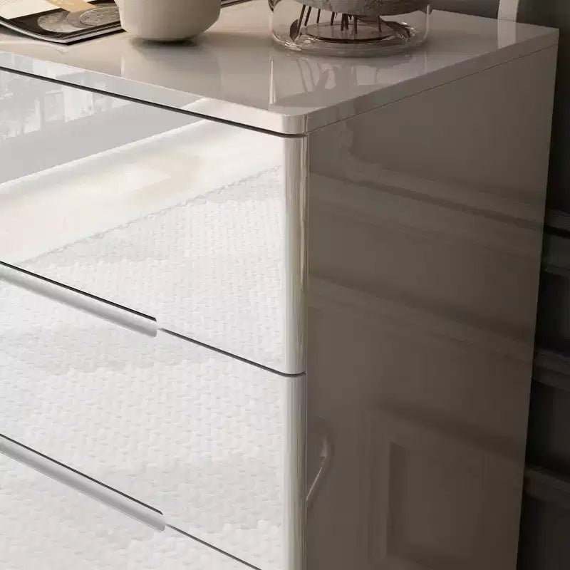 Cómoda Hitow de alto brillo con 5 cajones, luz inferior y tirador oculto