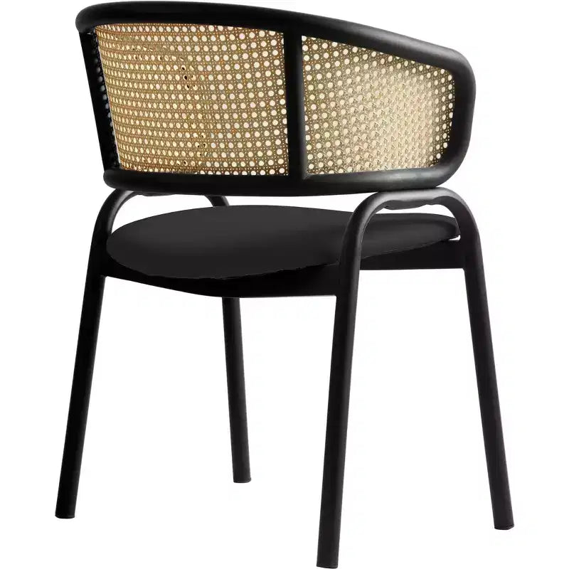 Juego de 4 sillas de comedor LeisureMod Ervilla con respaldo de mimbre y asiento de cuero con estructura de acero negro, cocina moderna de interior, comedor, asientos de mesa