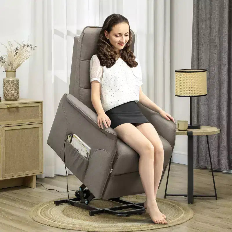 Sillón Reclinable Eléctrico HOMCOM Power Lift, con Mando a Distancia, Bolsillos Laterales, Resortes Ensacados, Respaldo Acolchado, Montaje Rápido