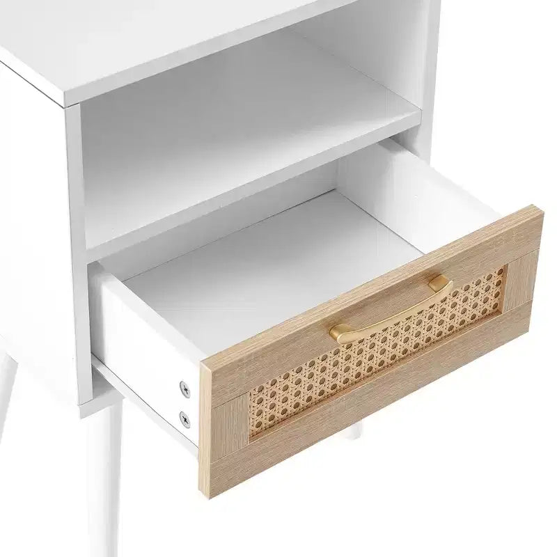 MAYEERTY - Mesa auxiliar de ratán con cajón y patas de madera maciza, mesa auxiliar para sala de estar, dormitorio, color blanco