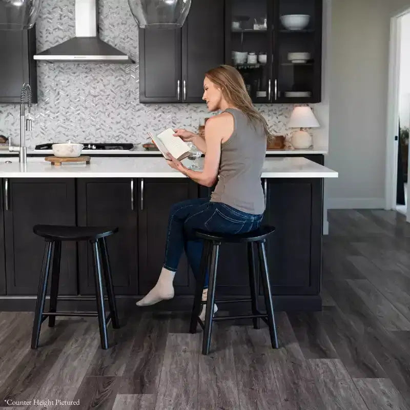 Taburete de barra de cocina de madera sin respaldo Maven Lane Luna de 30 pulgadas