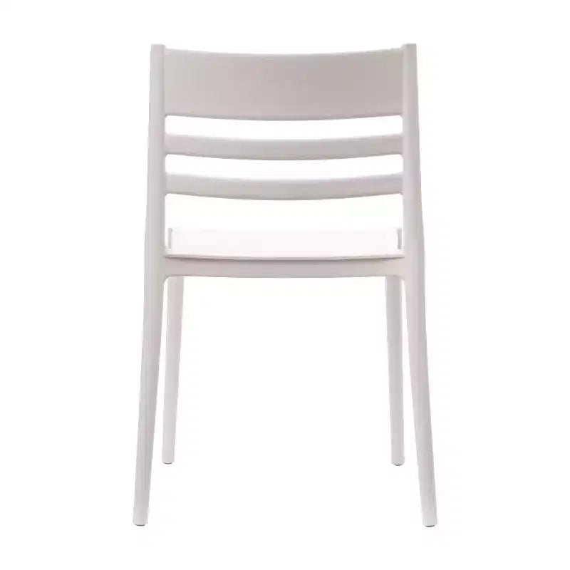 Flash Furniture Bridgeport - Juego de 2 sillas apilables para patio, para interior y exterior, con respaldo de listones, silla de resina comercial para todo tipo de clima