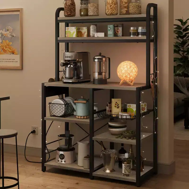 Estantería de panadero de 6 niveles con toma de corriente, soporte para microondas y mesa de café para almacenamiento de especias y sartenes en la cocina