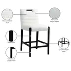 Meridian Furniture, Taburete de mostrador Aimee de piel vegana color crema