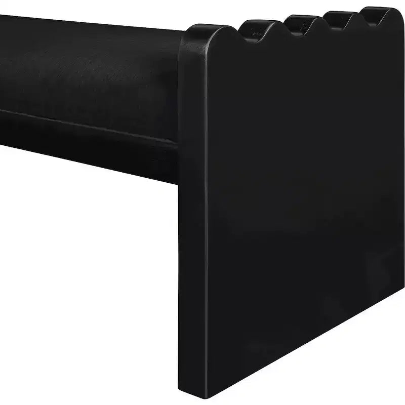 Meridian Furniture, Banco de terciopelo y piel sintética Sonia