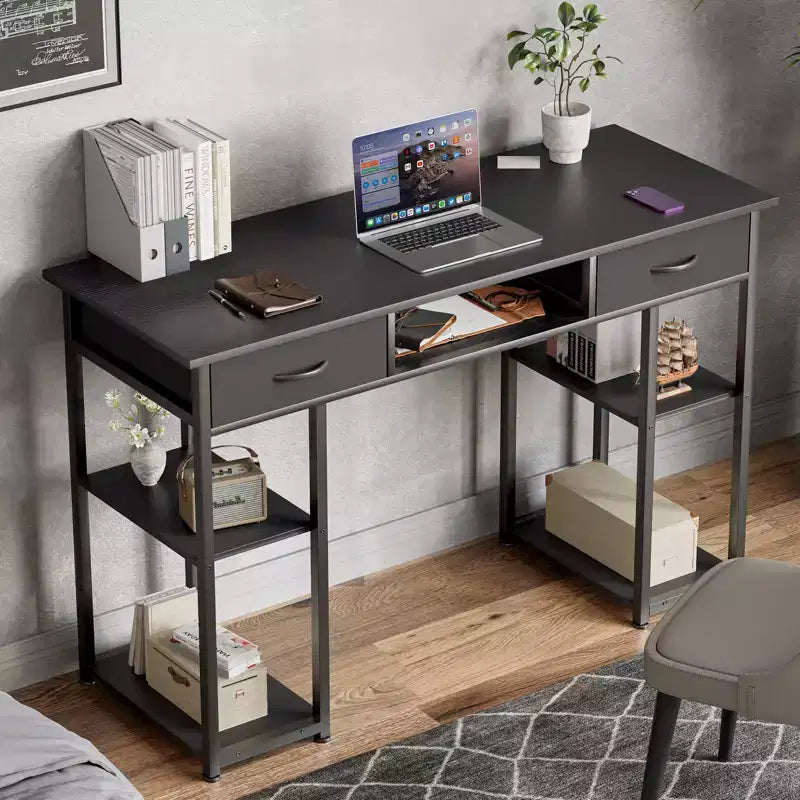 Escritorio para computadora con almacenamiento, pequeña mesa de estudio para PC de oficina en casa con bolsa lateral de tela y gancho para auriculares, marco de metal (47.24 x 15.75 x 30.59)