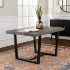 Mesa de Comedor Rectangular Okak de 72/52 Pulgadas con Tapa de Madera Maciza con Acabado Envejecido y Estructura Abierta de Metal para Comedor