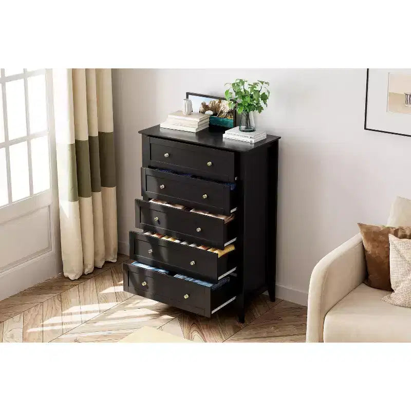 Cómoda de 5 cajones para dormitorio, cómoda alta de madera negra con cajones de almacenamiento profundos y tiradores de metal, cómoda moderna para dormitorio o entrada