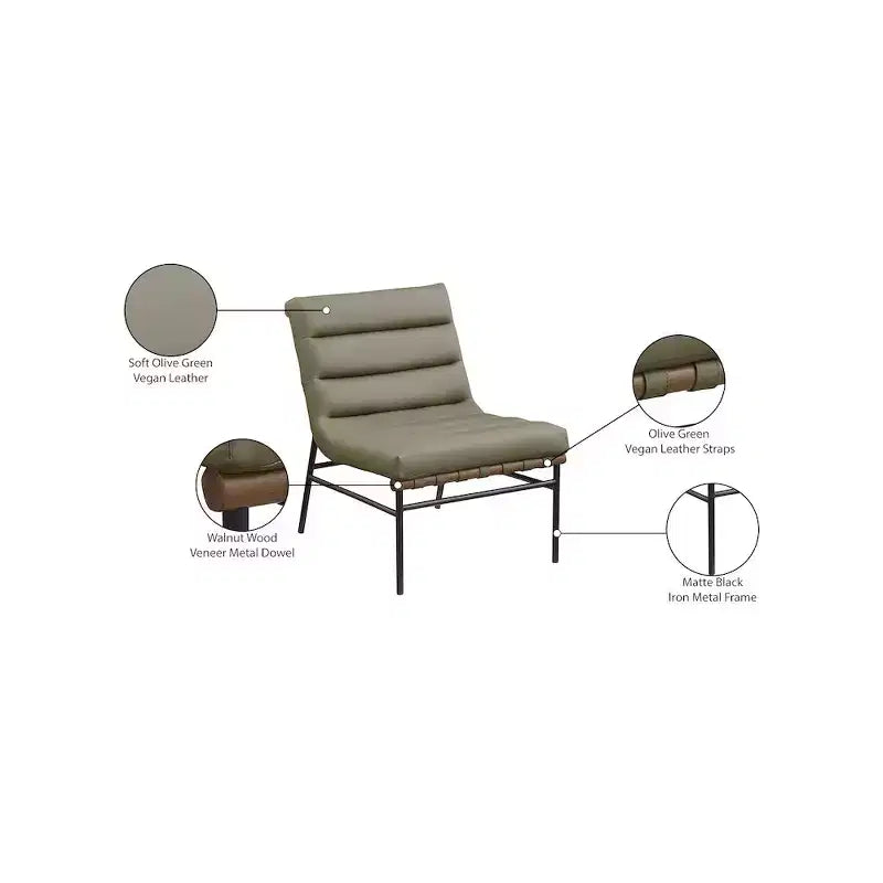 Meridian Furniture, Sillón decorativo de piel vegana Burke