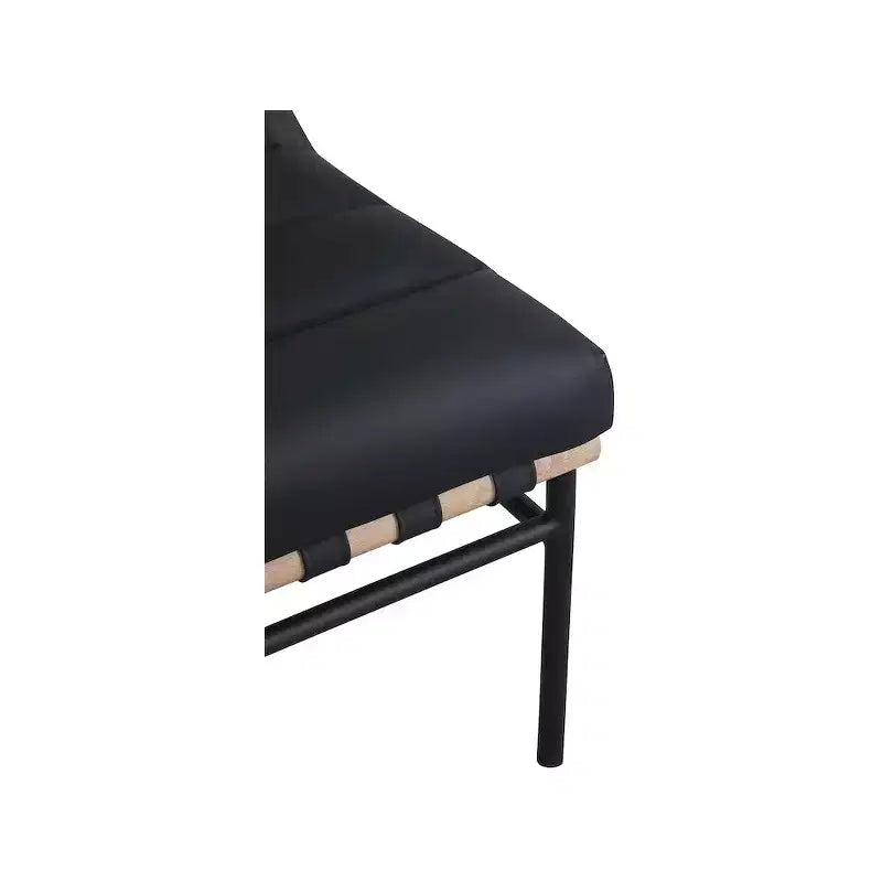 Meridian Furniture, Sillón decorativo de piel vegana Burke