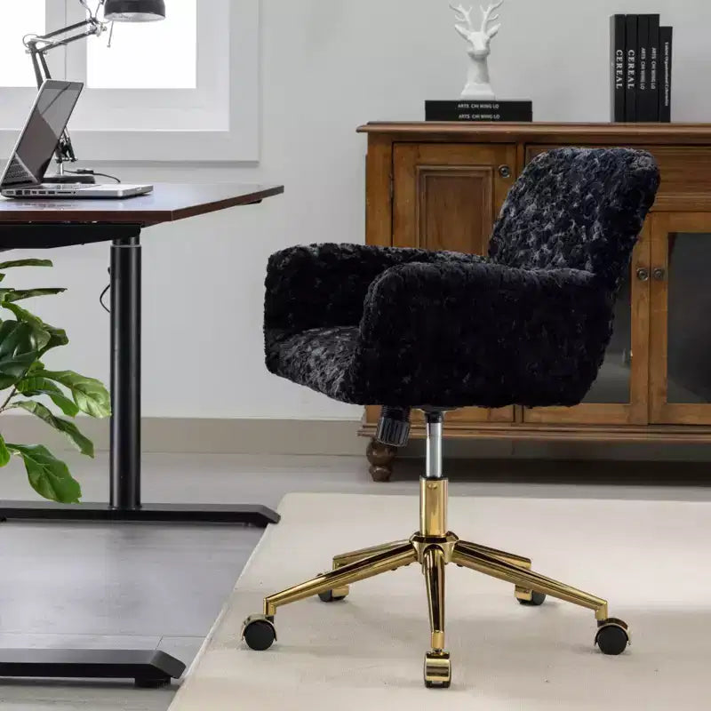 Silla de oficina Okak Velvet, silla de escritorio con base metálica dorada, silla giratoria con altura ajustable para oficina, hogar
