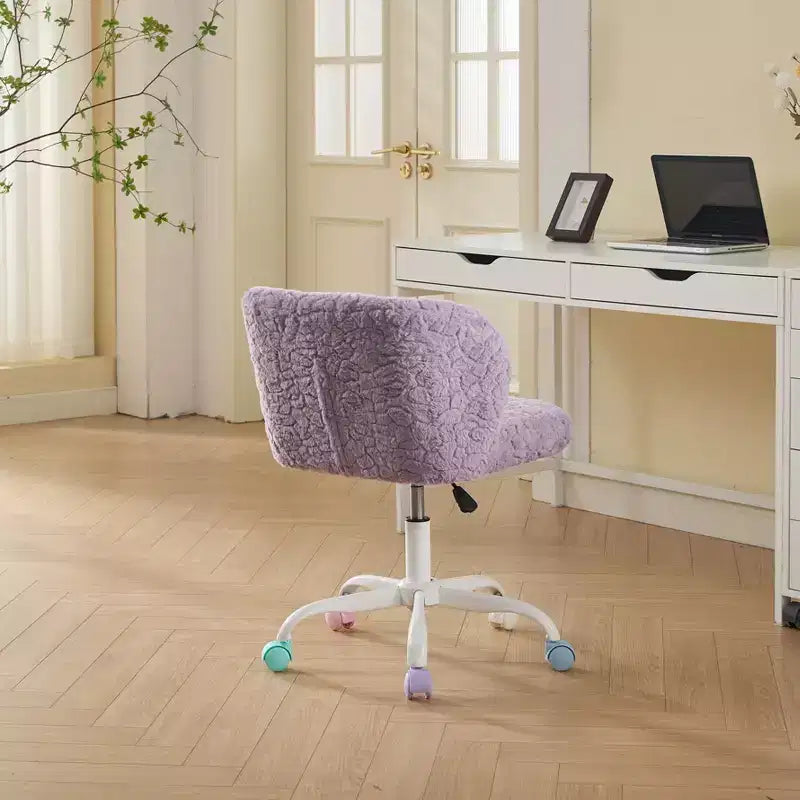 Silla de oficina Okak Velvet, silla de escritorio con base metálica dorada, silla giratoria con altura ajustable para oficina, hogar
