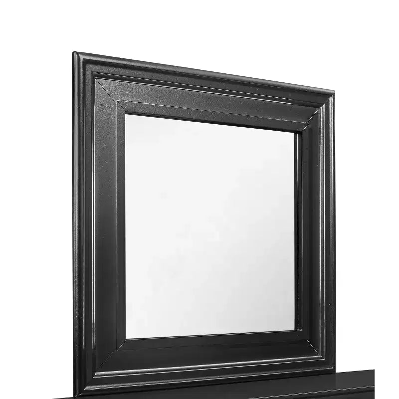 Espejo blanco metálico HomeStock con marco elegante Espejo decorativo moderno y glamuroso para dormitorio