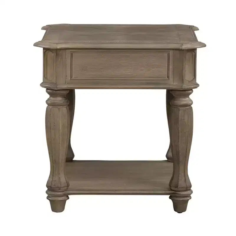 Liberty Furniture, Mesa auxiliar Magnolia Manor en bisque desgastado