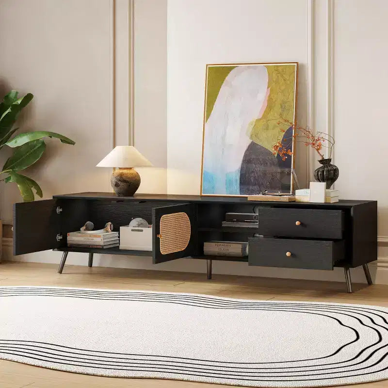 Mueble de TV de ratán con puertas para TV de 80 pulgadas, mesa de almacenamiento vintage para TV con cajones y estante abierto para sala de estar, negro