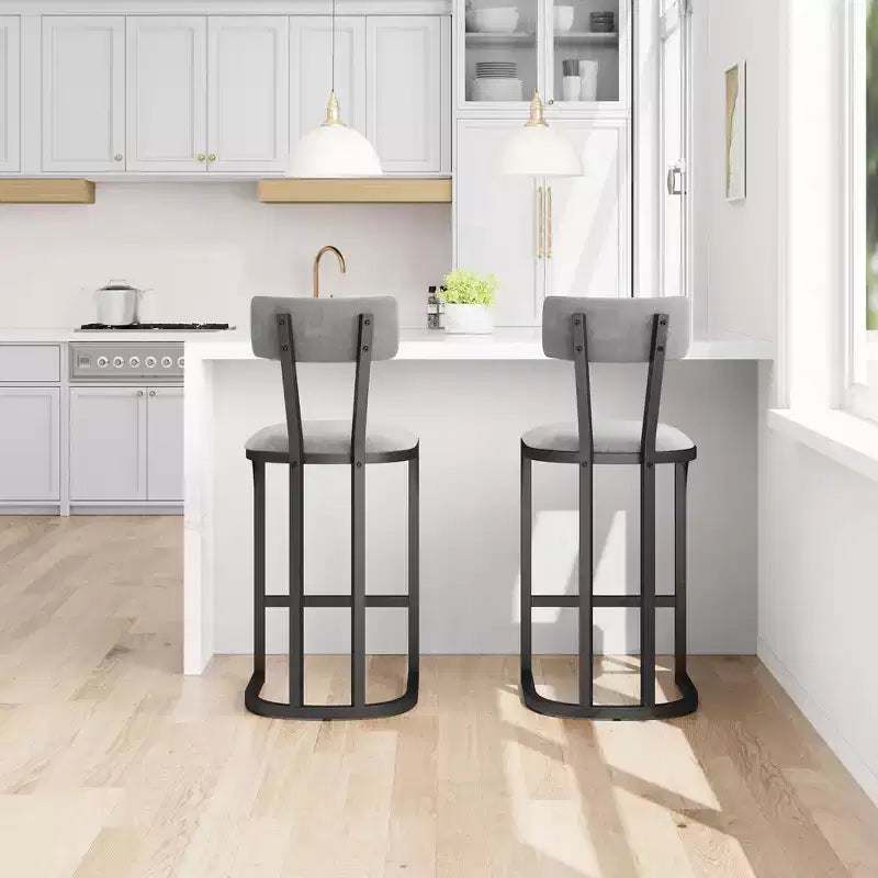 Juego de 4 taburetes de bar, taburetes de bar de altura de encimera con respaldo alto con tapicería de terciopelo blanco y patas de metal dorado, taburetes de isla de cocina acolchados suaves, sillas de bar