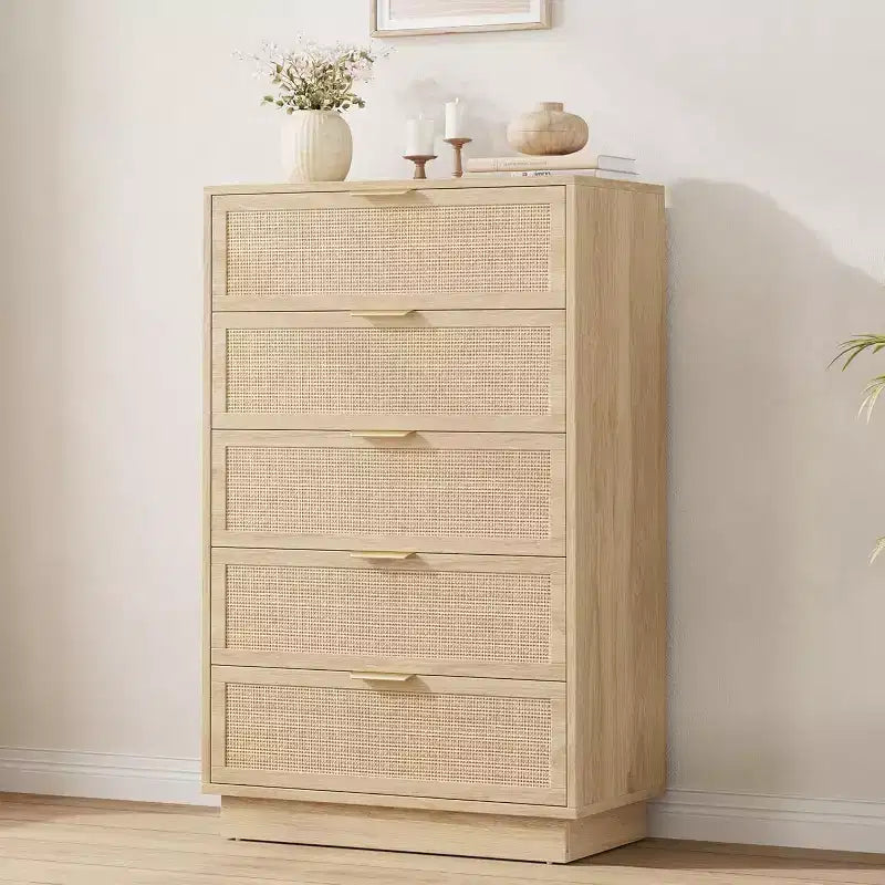 Cómoda de 5 cajones de ratán para dormitorio, diseño de cuerpo de gabinete y patas integrados, cómoda de madera para pasillos, entradas y armarios, fácil montaje
