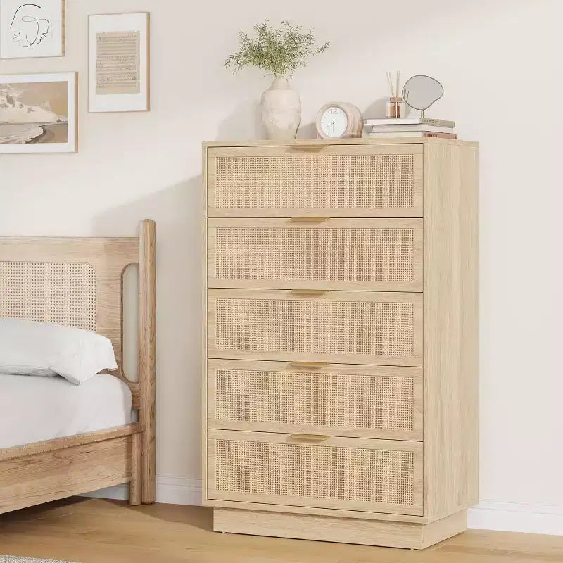 Cómoda de 5 cajones de ratán para dormitorio, diseño de cuerpo de gabinete y patas integrados, cómoda de madera para pasillos, entradas y armarios, fácil montaje
