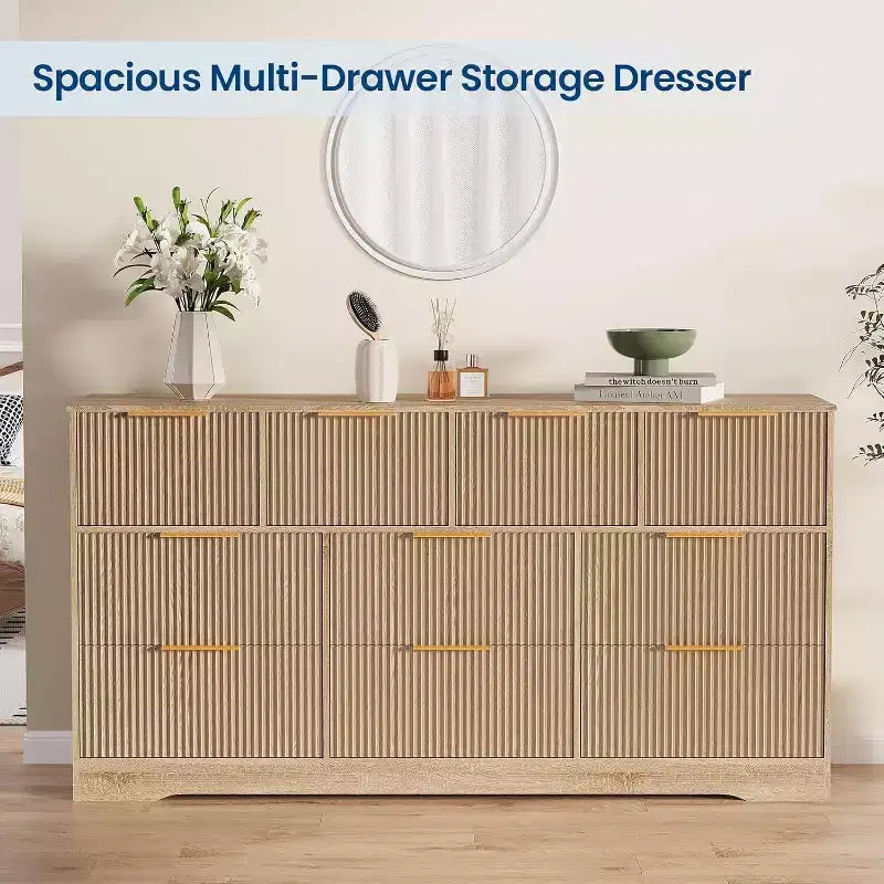Cómoda de 55 acanalada con tiradores dorados, organizador de cómoda doble de 10 cajones, cómoda larga moderna para almacenamiento en armario de dormitorio, natural