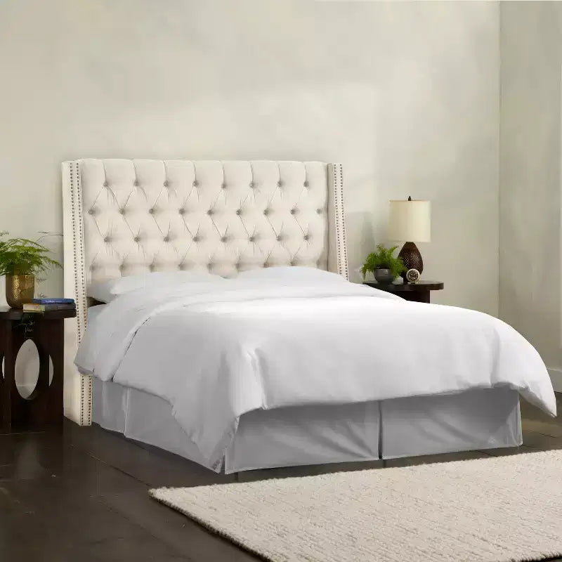 Cabecero de cama de alas Skyline Furniture con botones y capitoné de diamante