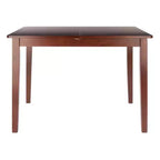 Mesa de comedor extensible Darren Nogal - Winsome: Extensión de mariposa autoalmacenable, Asientos para 6