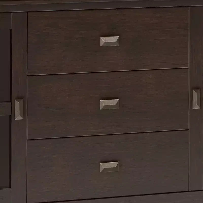 Aparador buffet grande Stratford de color castaño oscuro - WyndenHall