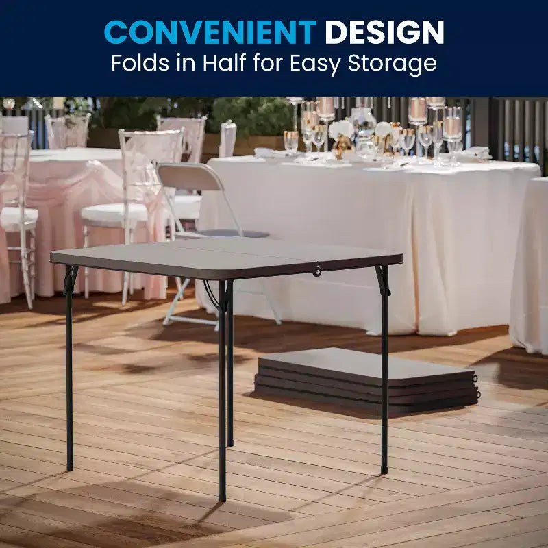 Mesa Plegable Bi-Fold Cuadrada de Plástico de 2.83 Pies de Flash Furniture con Asa de Transporte