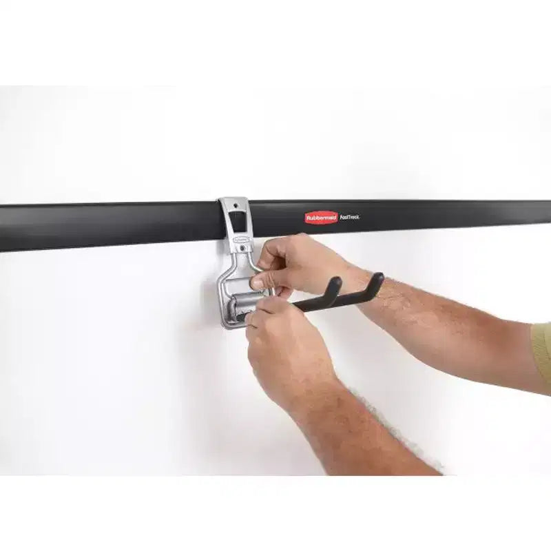 Riel horizontal de pared de acero FastTrack y gancho de pared vertical de Rubbermaid