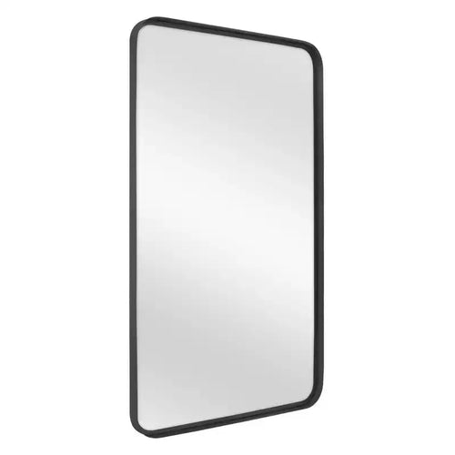 Espejo decorativo rectangular de 24 x 36 con esquinas redondeadas - Threshold diseñado con Studio McGee