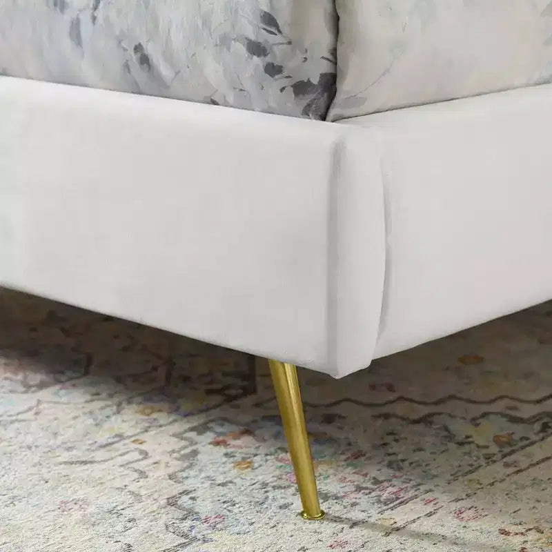 Cama de plataforma con respaldo alado de terciopelo Queen Lana Performance - Modway