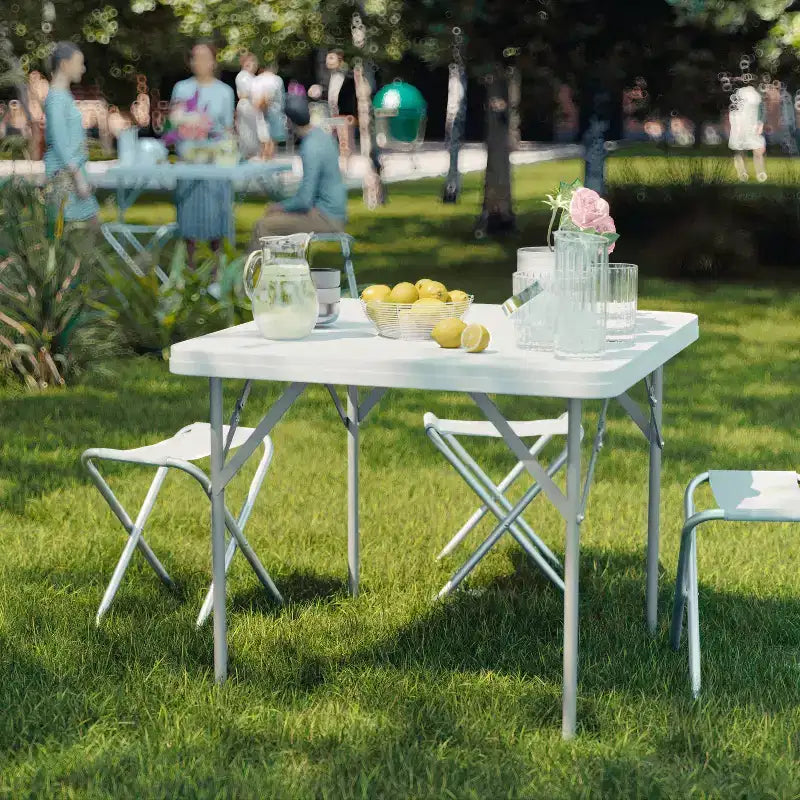Mesa plegable de plástico blanca de granito cuadrado de 34.25 de Emma y Oliver - Mesa plegable para eventos