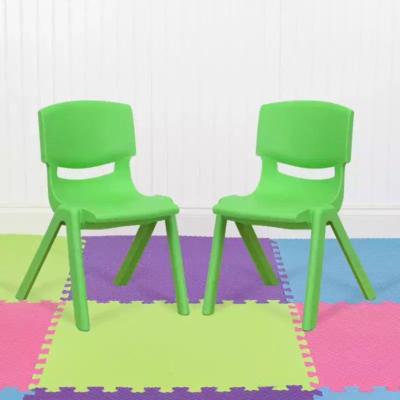 Silla escolar apilable de plástico Emma and Oliver, paquete de 2, con asiento de 30,5 cm, asientos preescolares