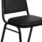 Silla de comedor apilable trasera trapezoidal Emma and Oliver - Asiento de 1.5" de grosor