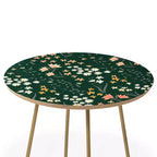 Mesa auxiliar redonda con temática Flores del Prado de Emanuela Carratoni - Deny Designs