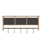 Merrick Lane Estante de almacenamiento de madera de pino macizo de 24 pulgadas para montaje en pared con estante superior, 5 ganchos y cestas de alambre para sala de estar, cocina o recibidor