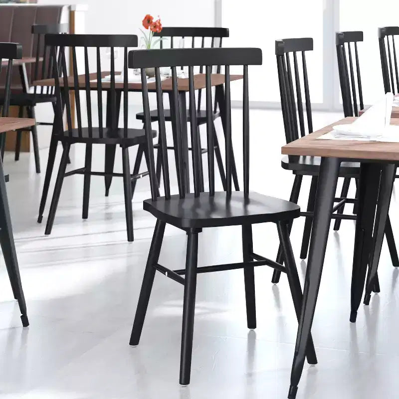 Juego de 2 sillas de comedor Windsor de grado comercial Ingrid de Flash Furniture, sillas de comedor de restaurante de madera maciza sin brazos con respaldo de husillo