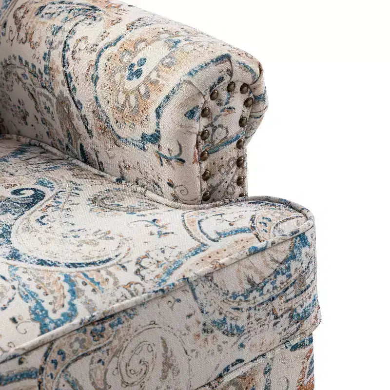 Yahweh Sillón tapizado de madera de transición con diseño de patrón floral, brazos con panel y respaldo de camello | ART OF LIVING DESIGNS