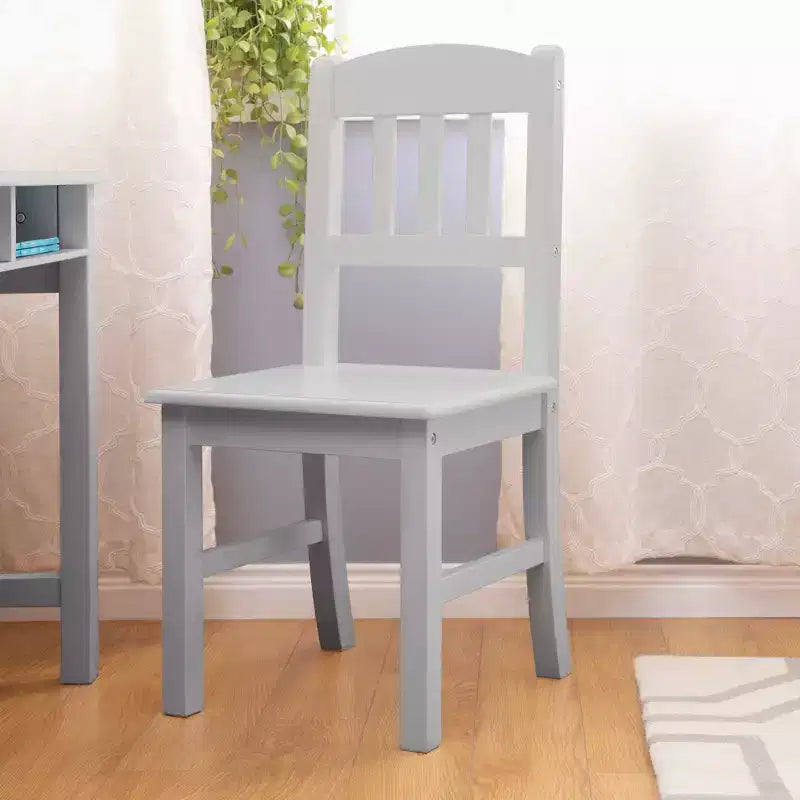 Escritorio y silla para niños Guidecraft Taiga con vitrina - Escritorio de computadora de madera para niños con cajones de almacenamiento y estantes | Mesa de estudio para niños para dormitorio