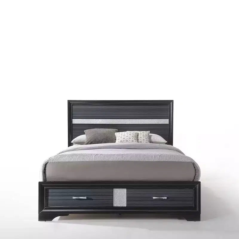 Cama Naima de Acme Furniture